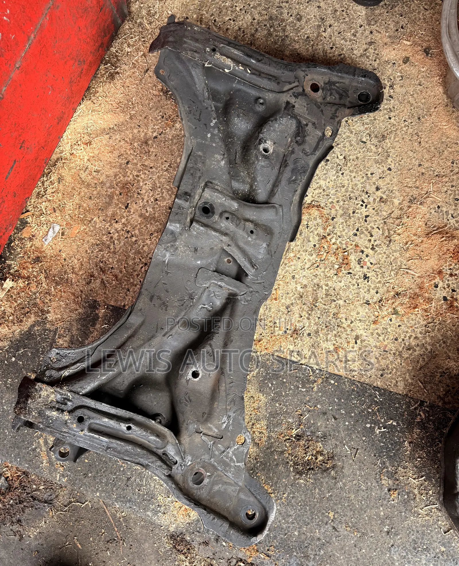 Vitz,Belta Ractis Crossmember