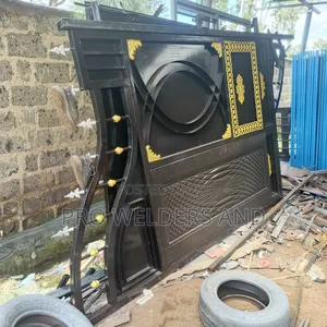 Double Leaf Steel Gates for Sale – Expert Fabrication Services
