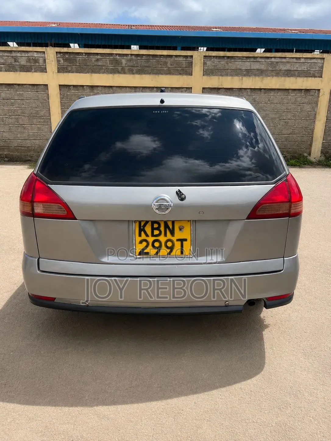 Nissan Wingroad 2006 Gray