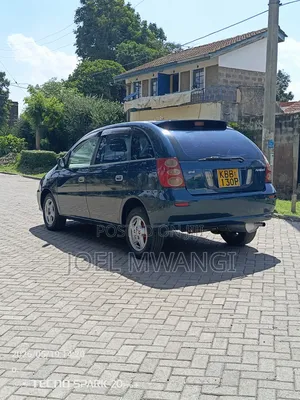 Toyota Nadia 2000 Green