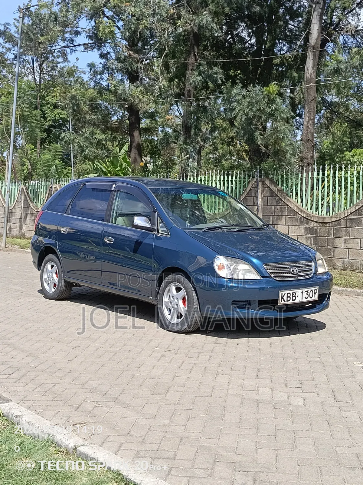Toyota Nadia 2000 Green