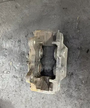 Prado 120, 150, Hilux Vigo Front Brake Calliper