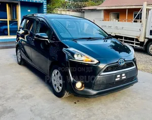 Toyota Sienta 1.5 FWD 2018 Black
