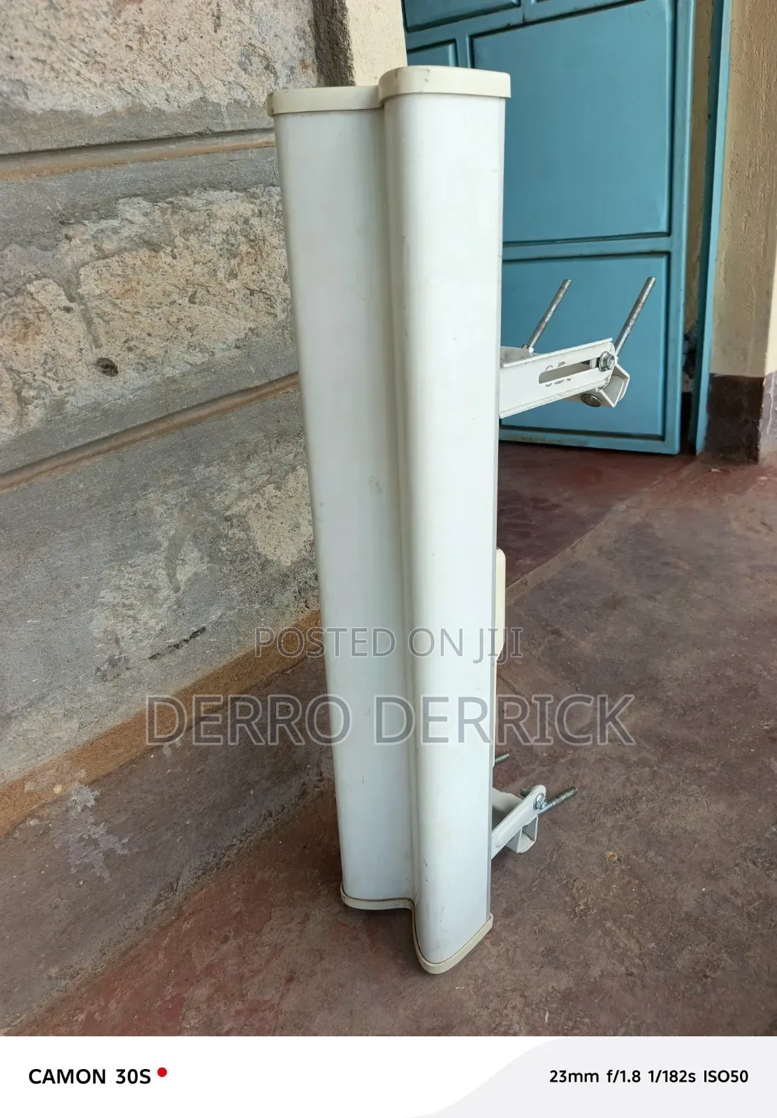 Ubiquity Omni M2 2*2 Dual Polarity