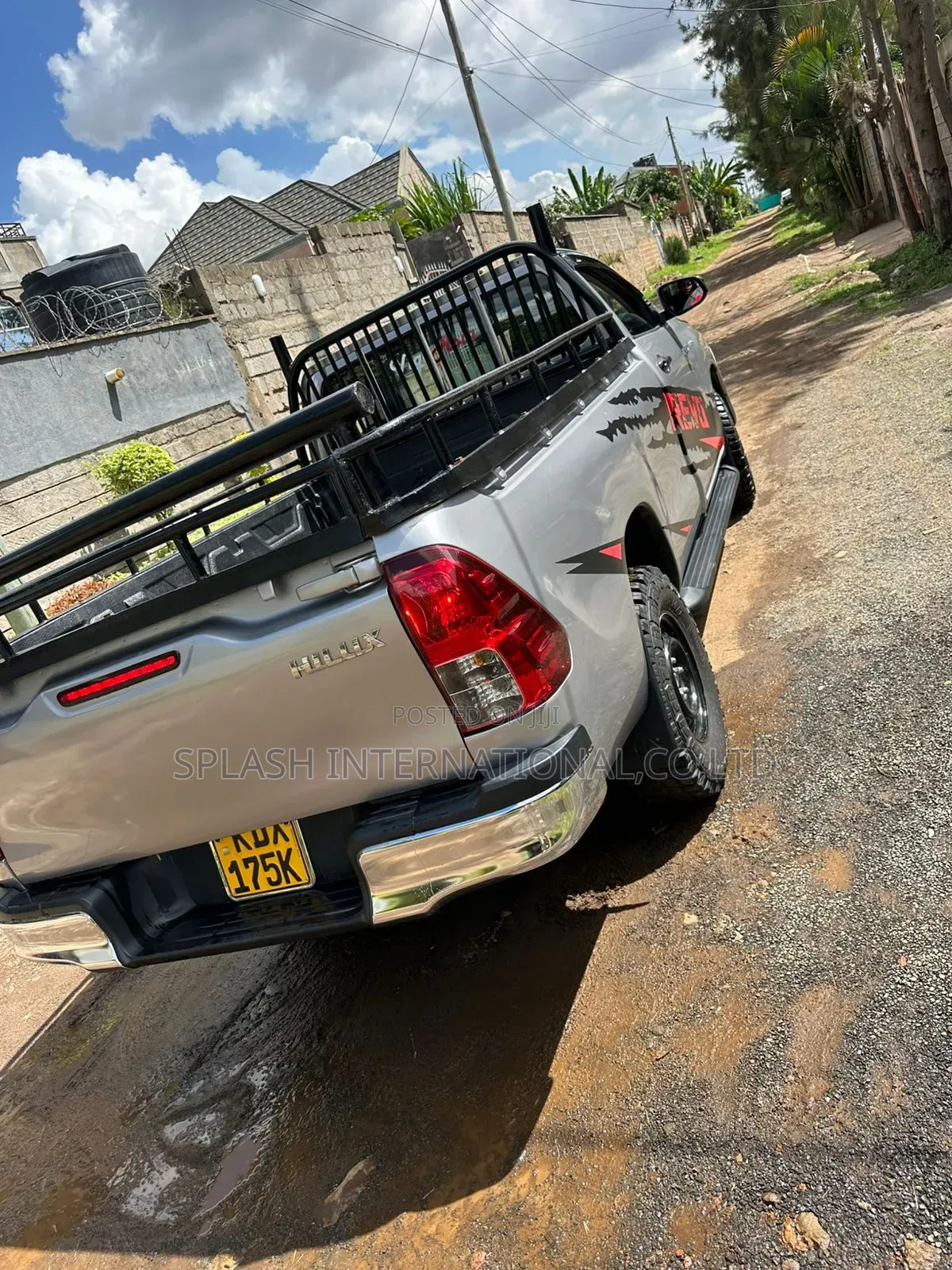 Toyota Hilux 2019 Silver