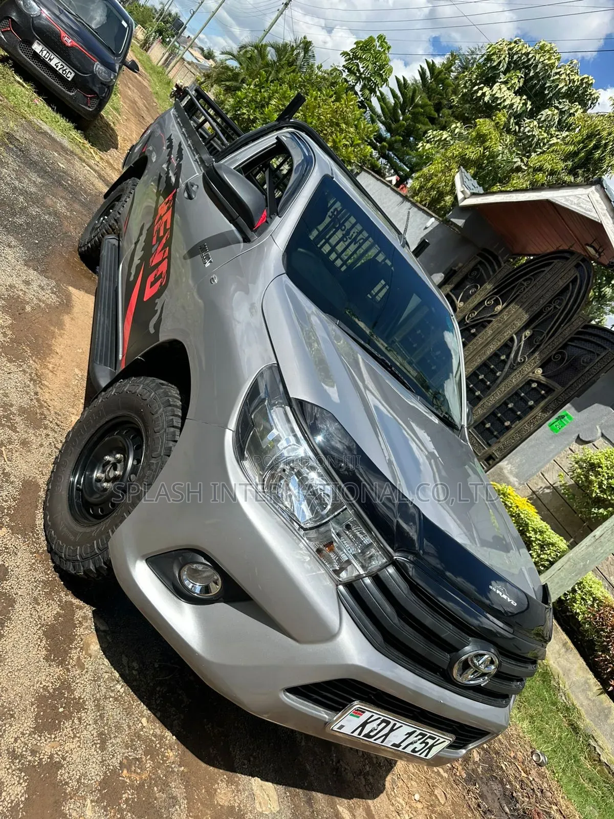 Toyota Hilux 2019 Silver