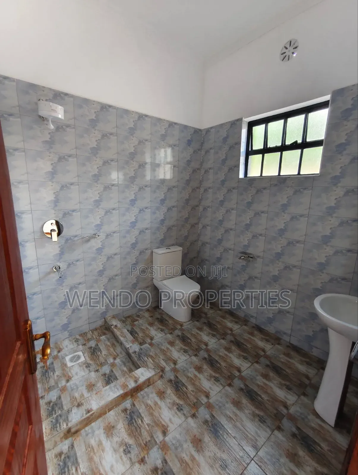 3bdrm Bungalow in Karen for rent