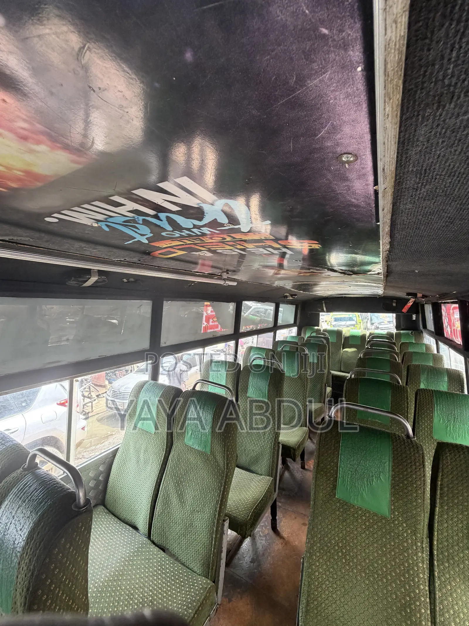 Hino Dutro 2014 Yellow