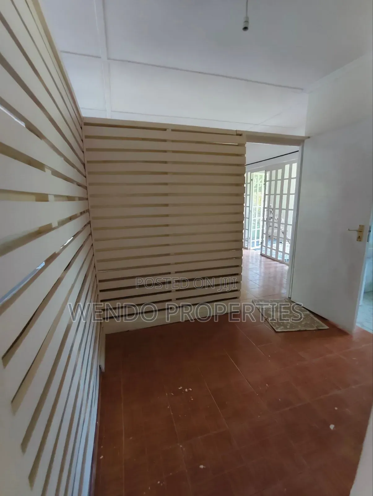 2bdrm Bungalow in Karen for rent