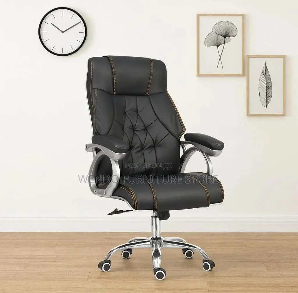 Office Chair : R34 Black High-back Leather Executive Office Chair