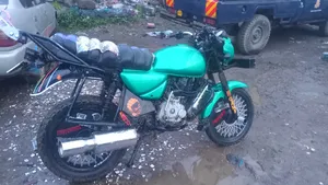 Bajaj Boxer 150 UG 2022 Red