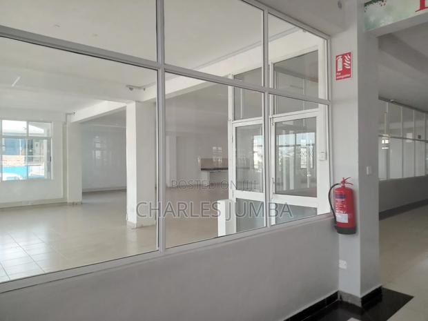 Prime Commercial Space