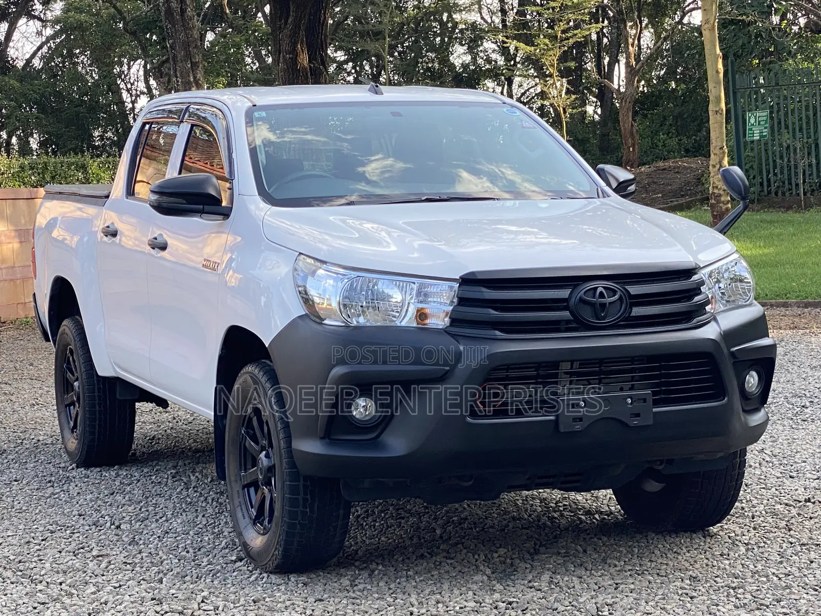 Toyota Hilux Revo Double Cab Deisel 2.4 AWD 2019 Pearl