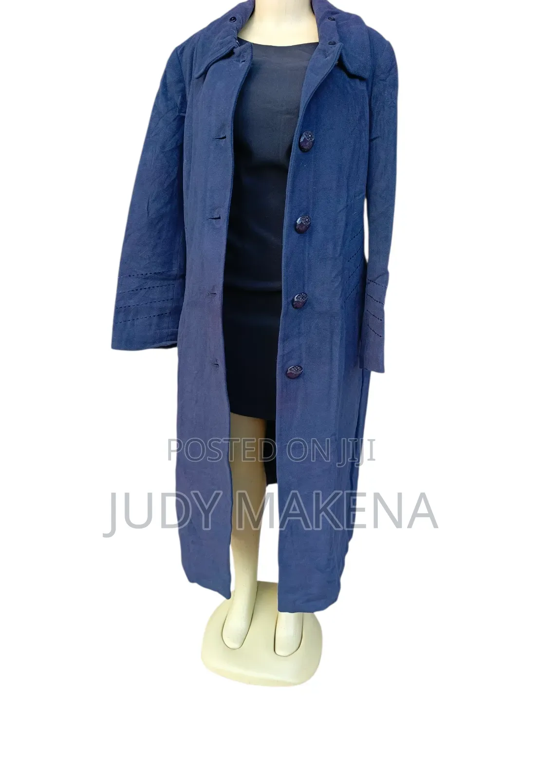 Classy and Versatile Trench