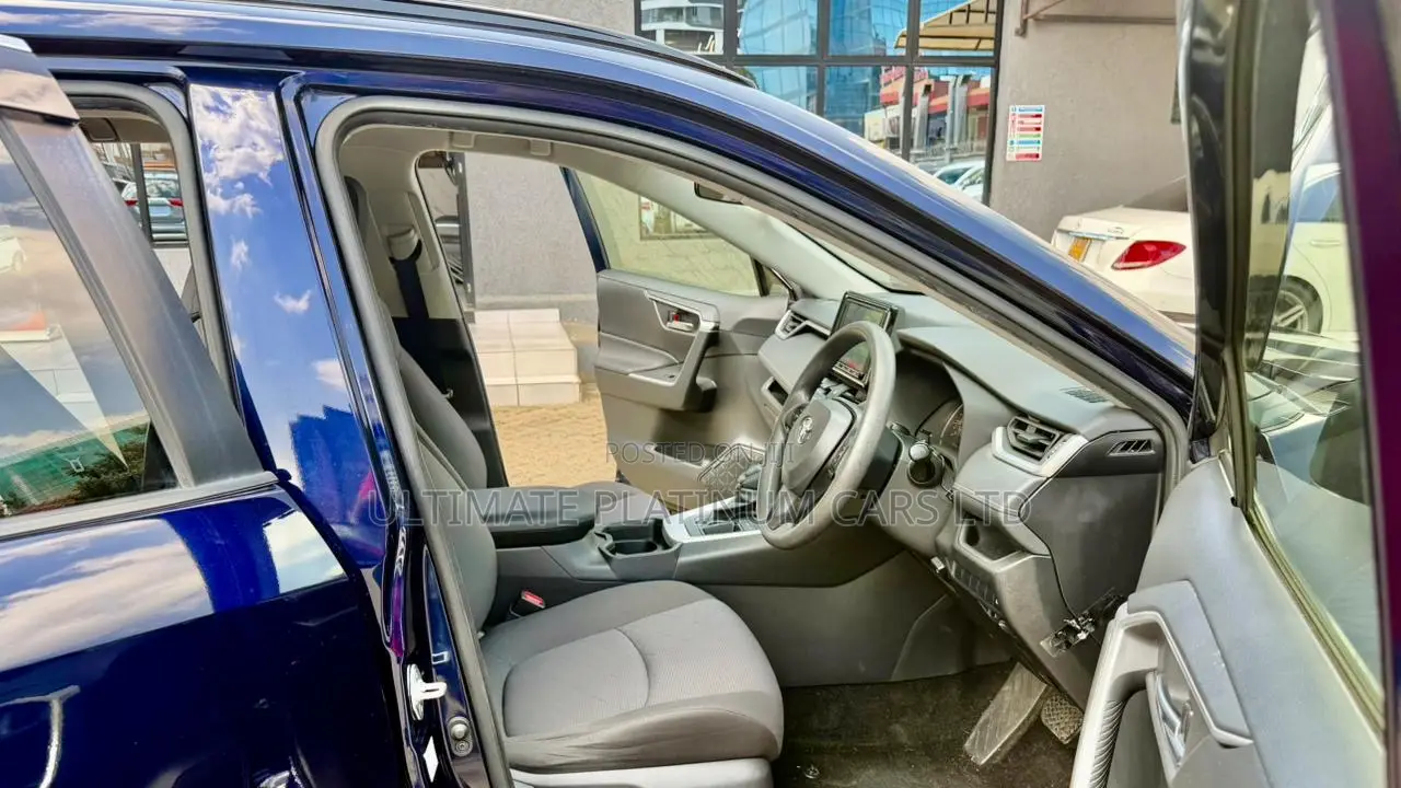 Toyota RAV4 Adventure 2019 Blue