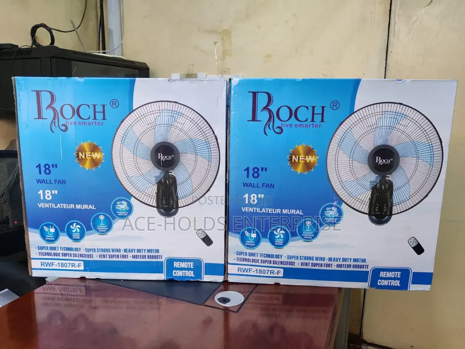 Roch Wall Mount Fan 18" With Remote