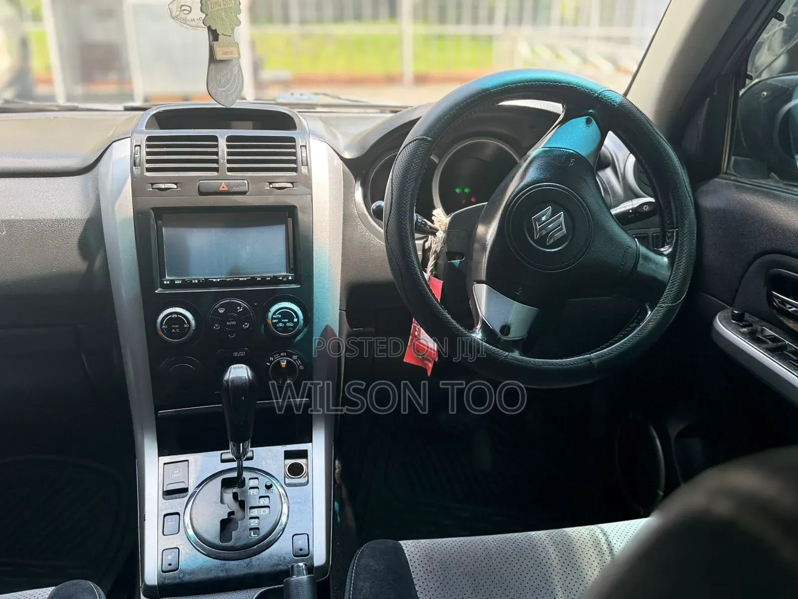 Suzuki Escudo 2010 Gray