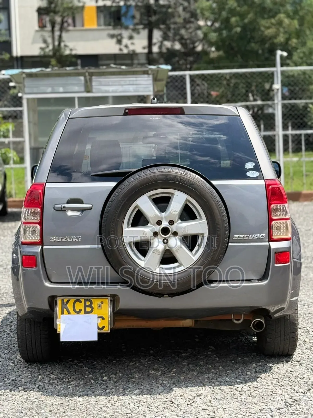 Suzuki Escudo 2010 Gray