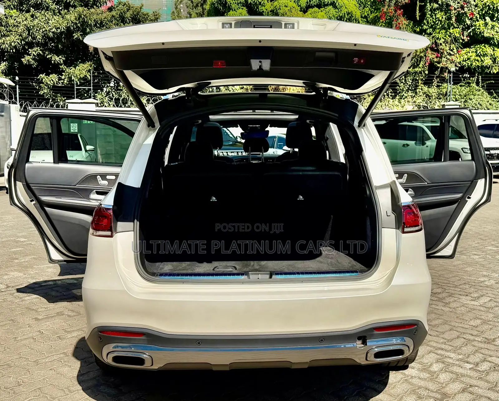 Mercedes-Benz GLS-Class GLS 400d 2021 Pearl