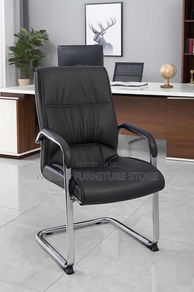Office Chair : B8 Office Executive Visitor Chair - thumbnail 5