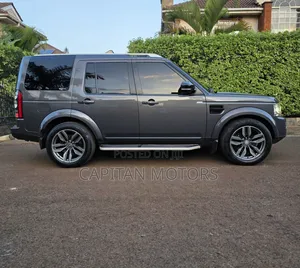 Land Rover Discovery 2016 Gray
