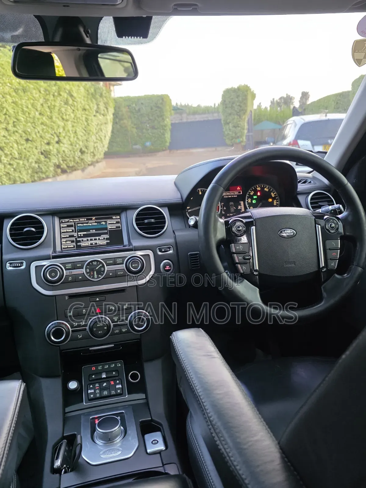 Land Rover Discovery 2016 Gray