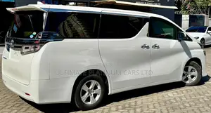 Toyota Alphard 2.5 Petrol AWD 2019 Pearl