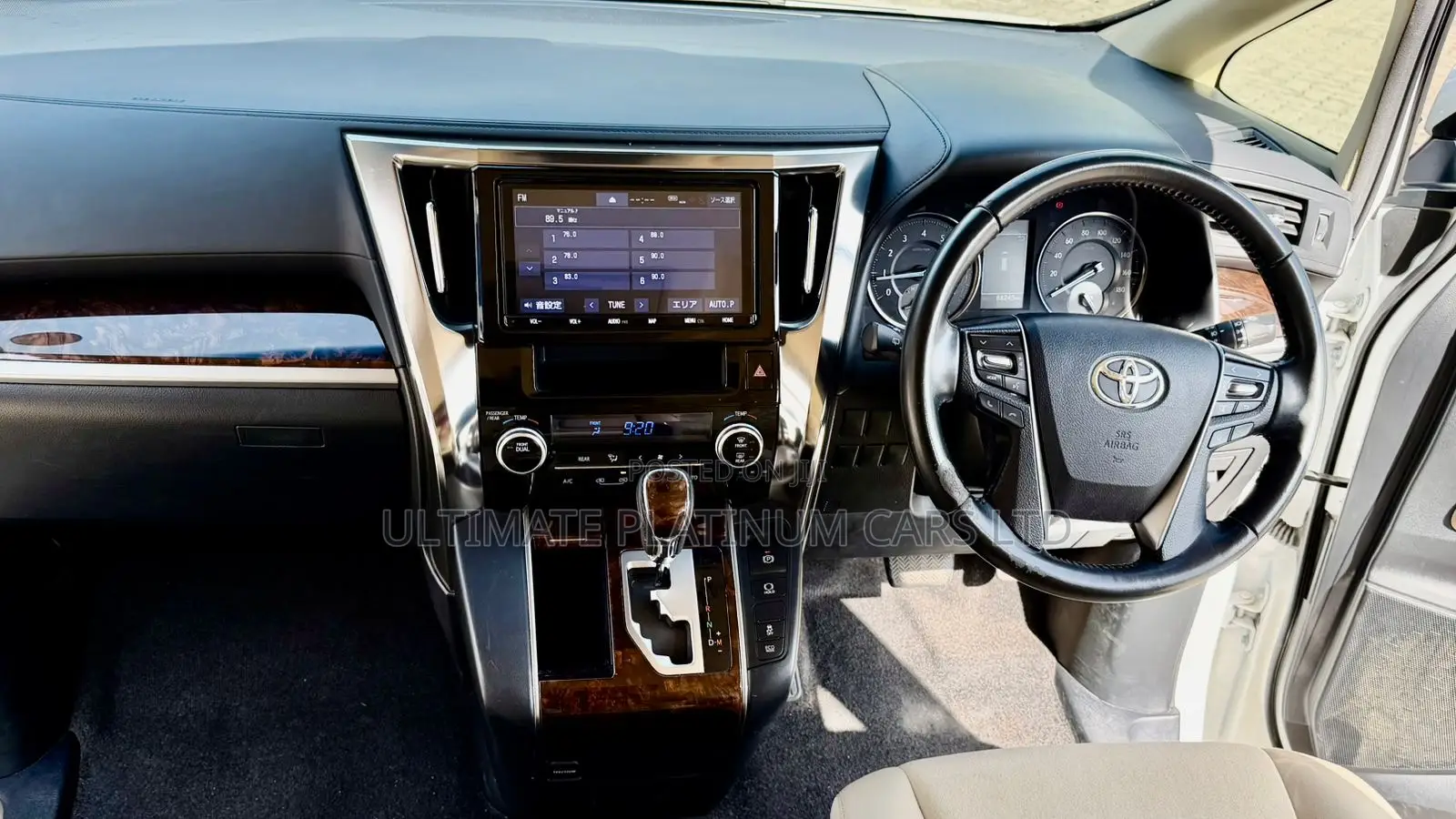 Toyota Alphard 2.5 Petrol AWD 2019 Pearl