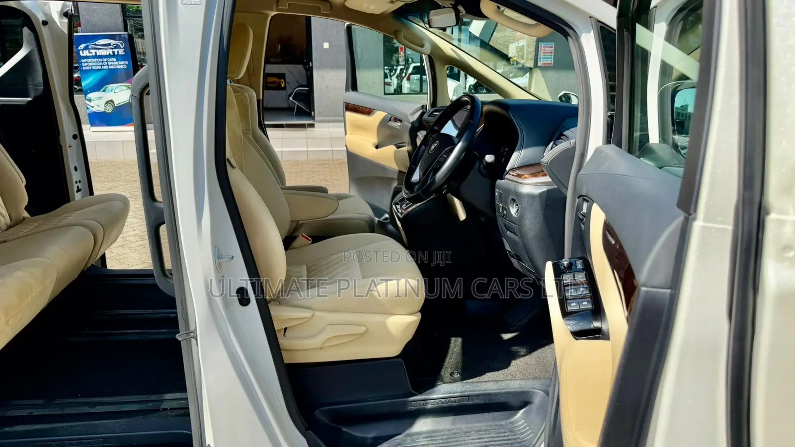Toyota Alphard 2.5 Petrol AWD 2019 Pearl