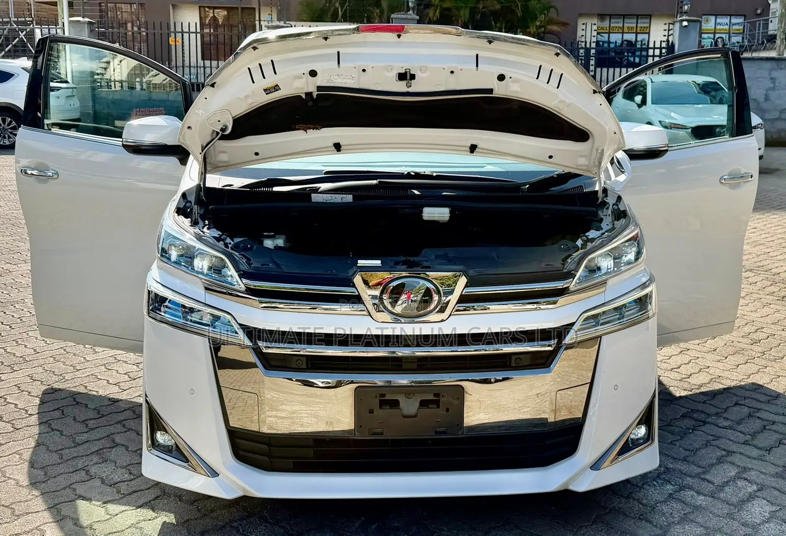 Toyota Alphard 2.5 Petrol AWD 2019 Pearl