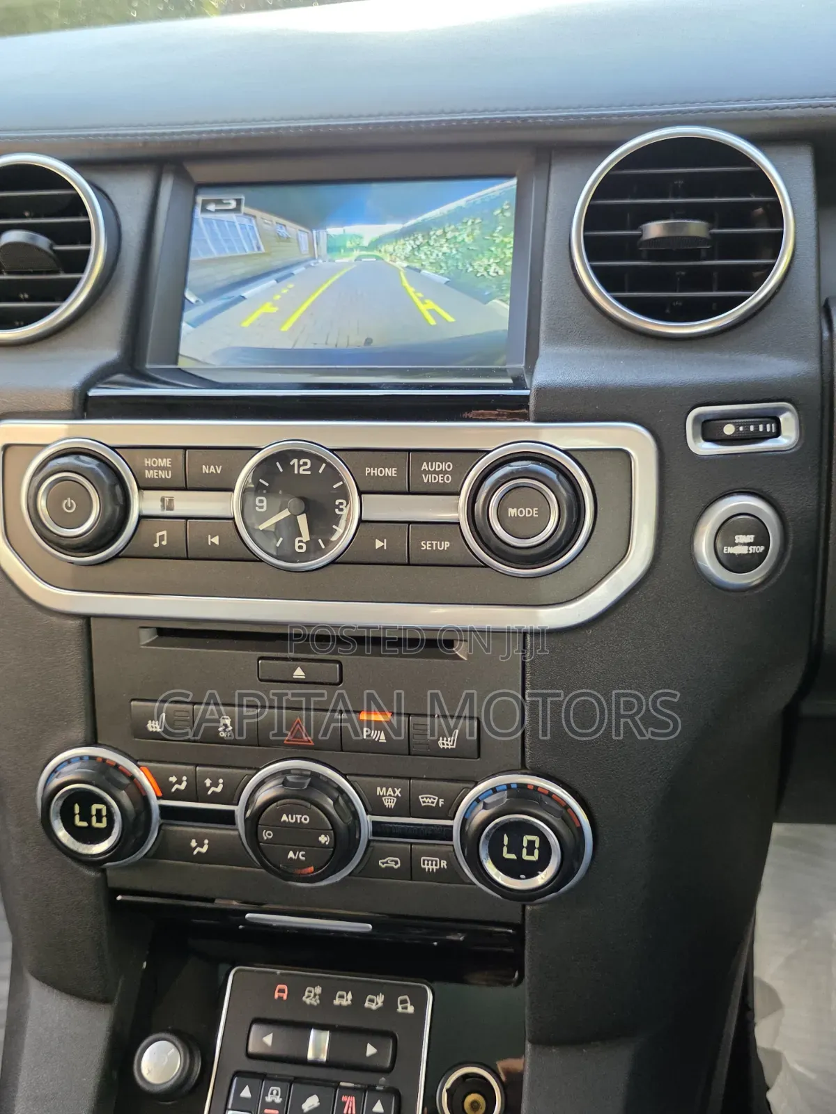 Land Rover Discovery 2016 Gray