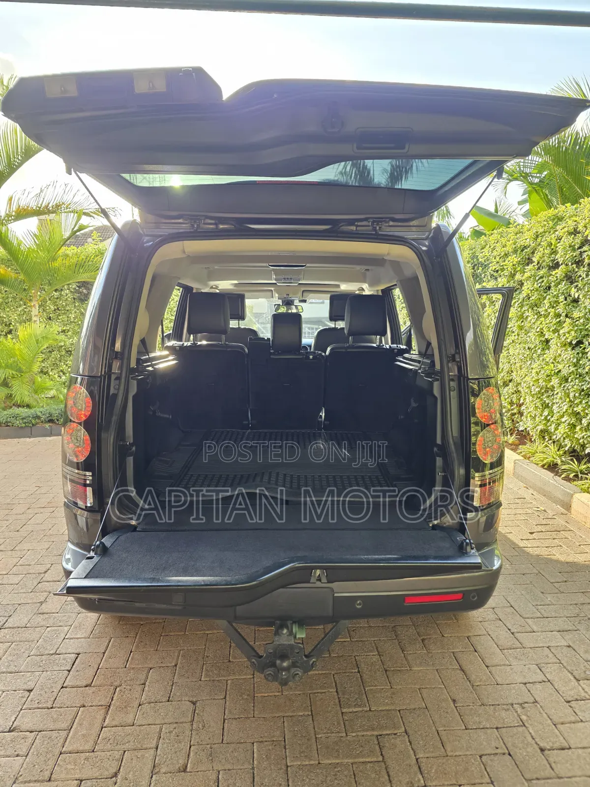 Land Rover Discovery 2016 Gray