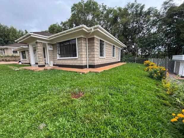 3bdrm Bungalow in Karen for rent