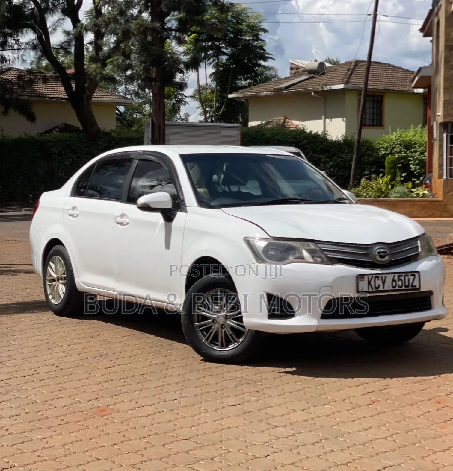 Toyota Axio 1.5 G 2WD 2013 White