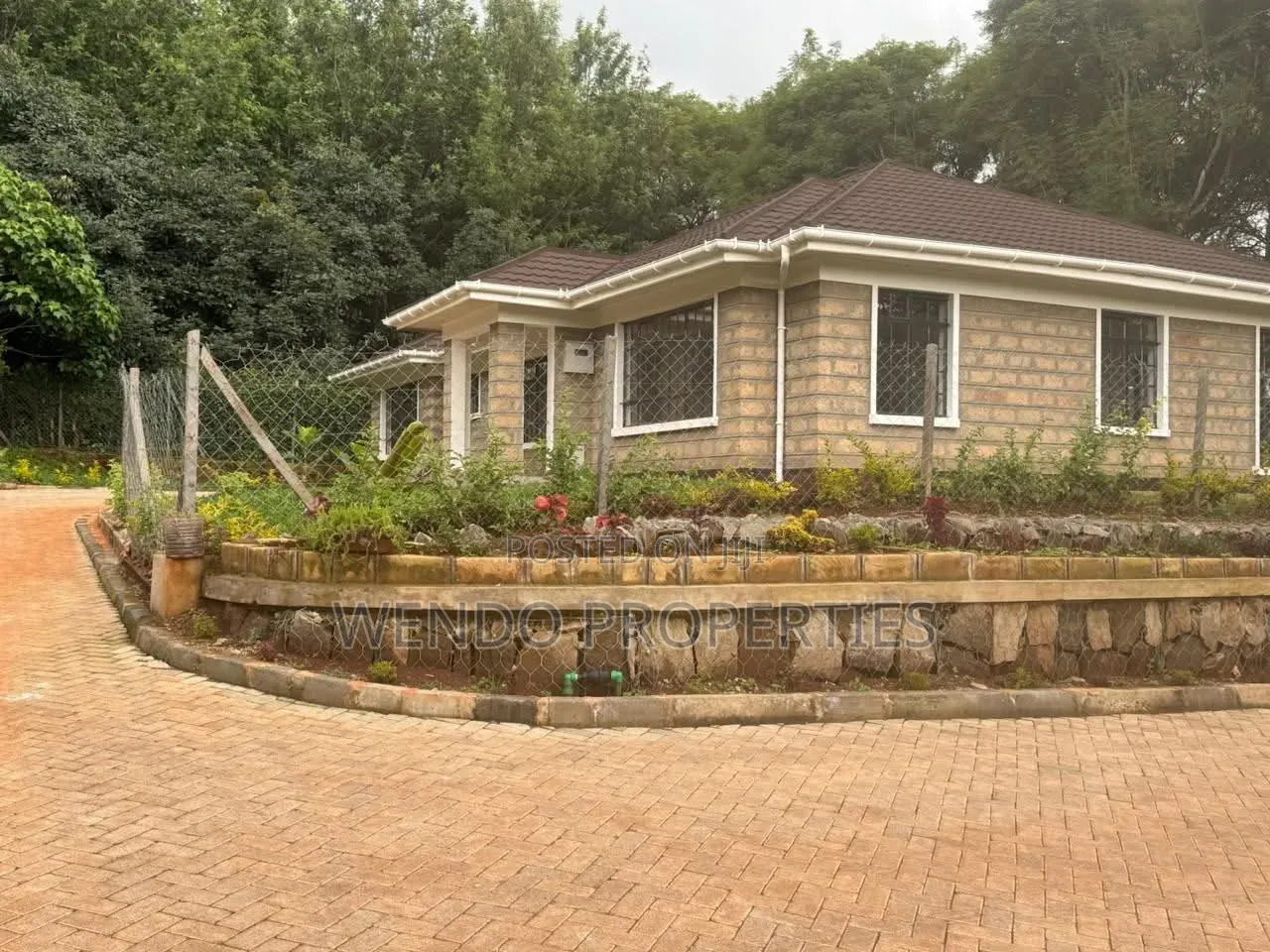 3bdrm Bungalow in Karen for rent
