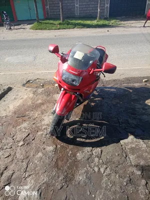 Kawasaki 2004 Red