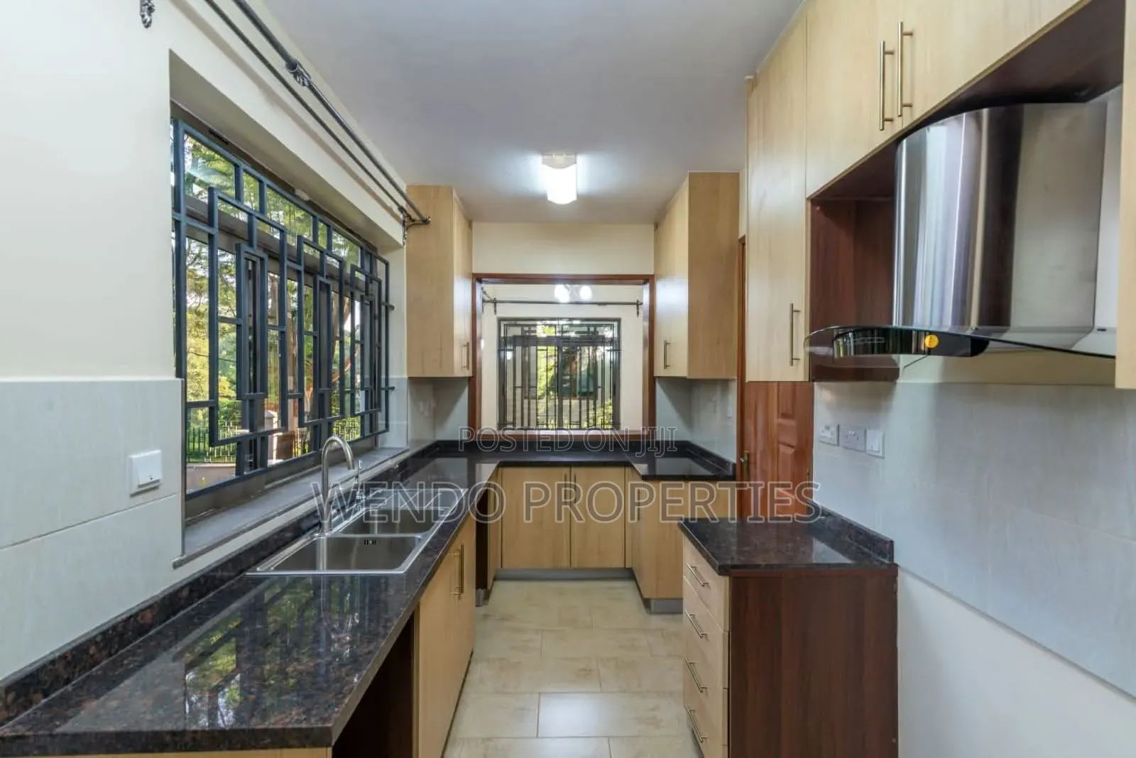 3bdrm Maisonette in Karen for rent
