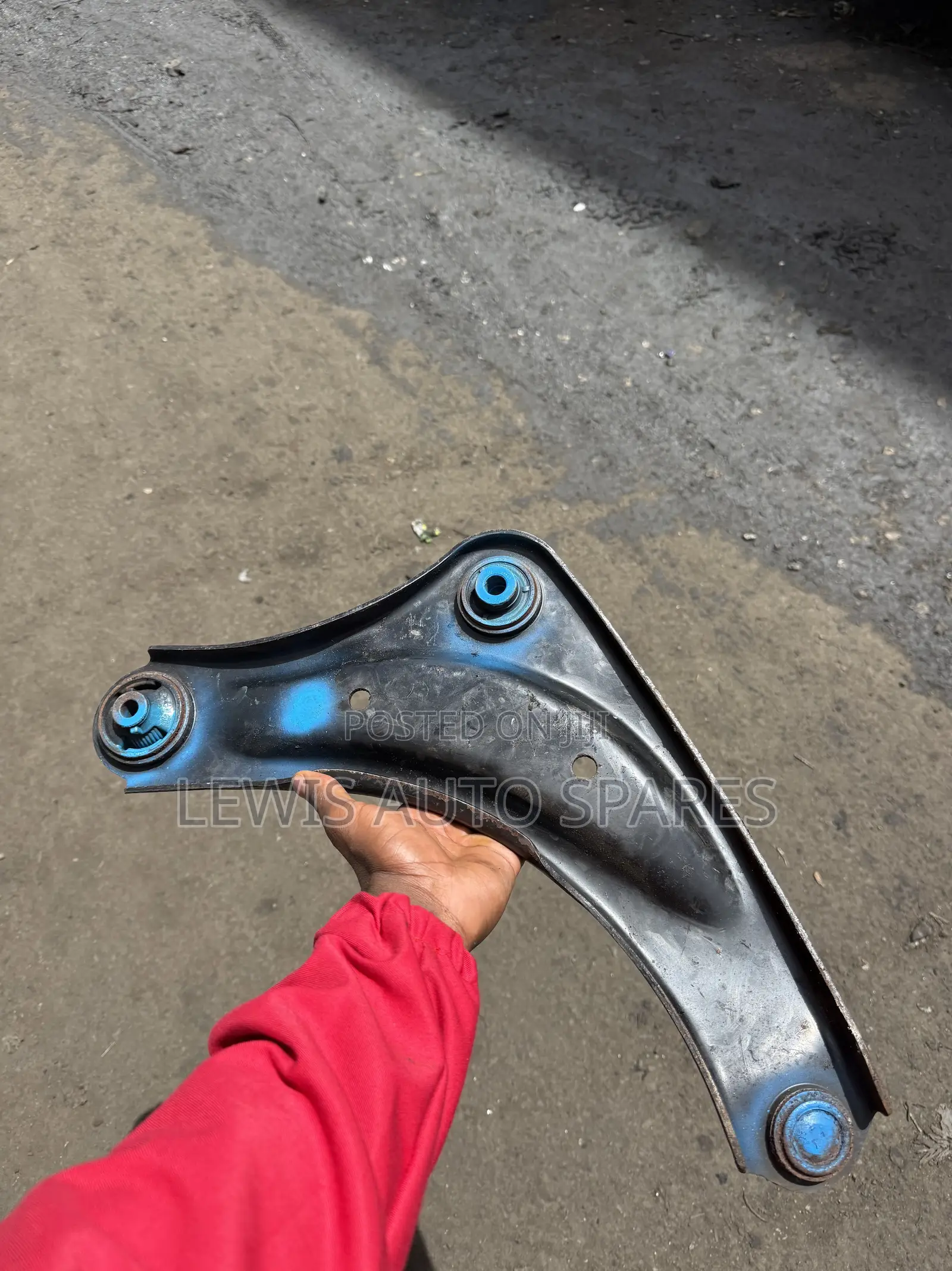 Nissan Juke Arm