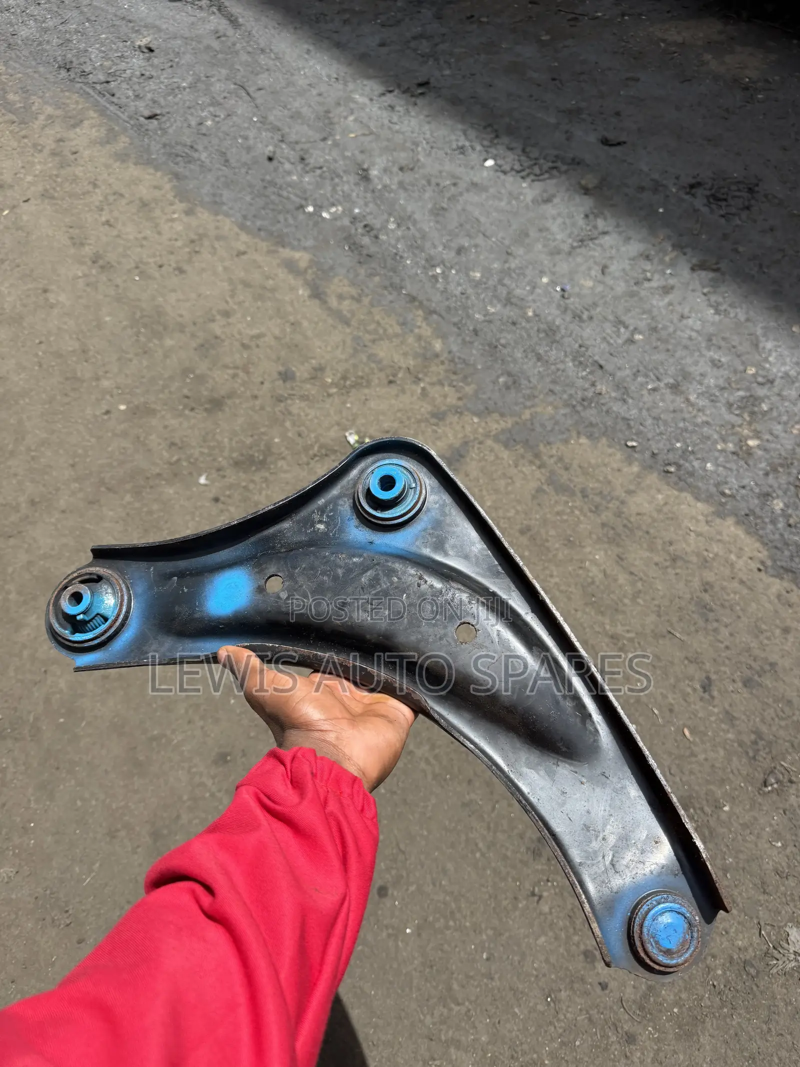 Nissan Juke Arm