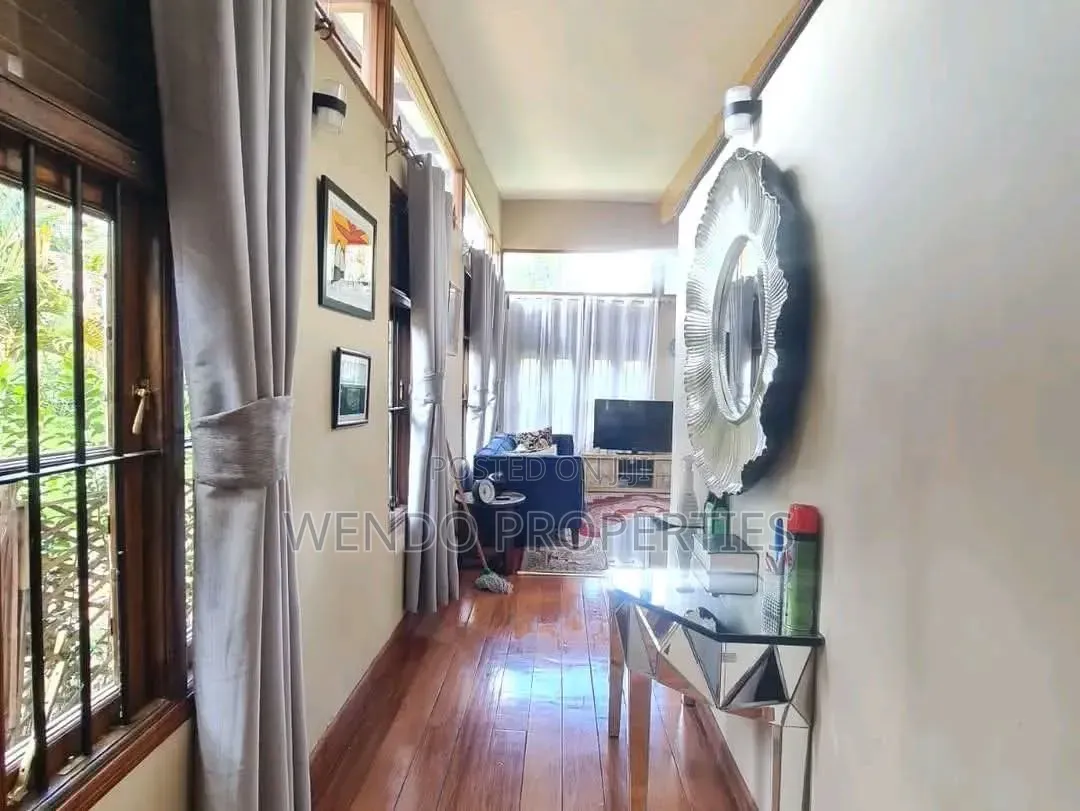 2bdrm Bungalow in Karen for rent