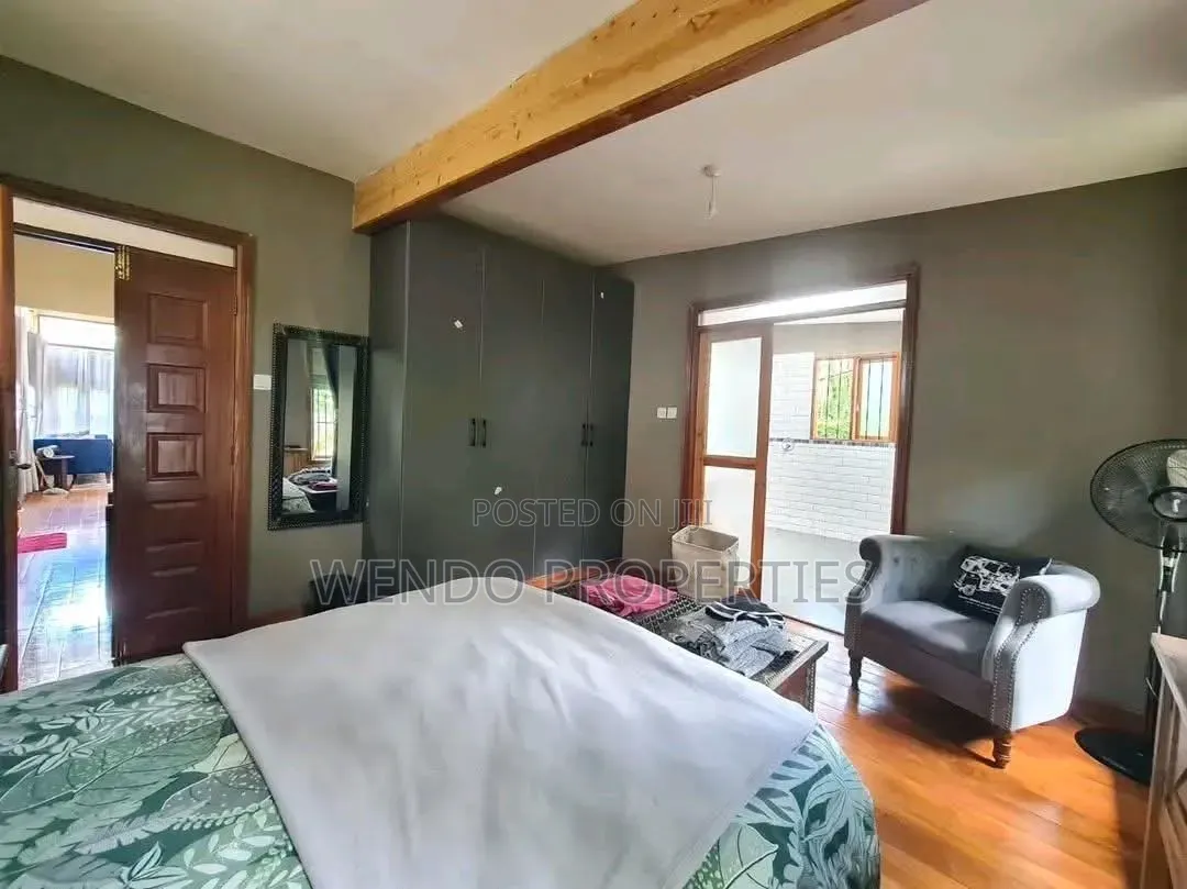 2bdrm Bungalow in Karen for rent