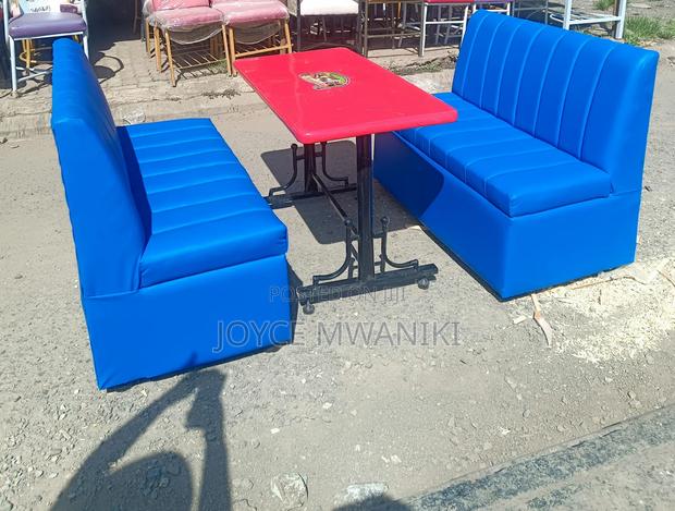 Restaurant Couch Set, 4 Seater and a Table