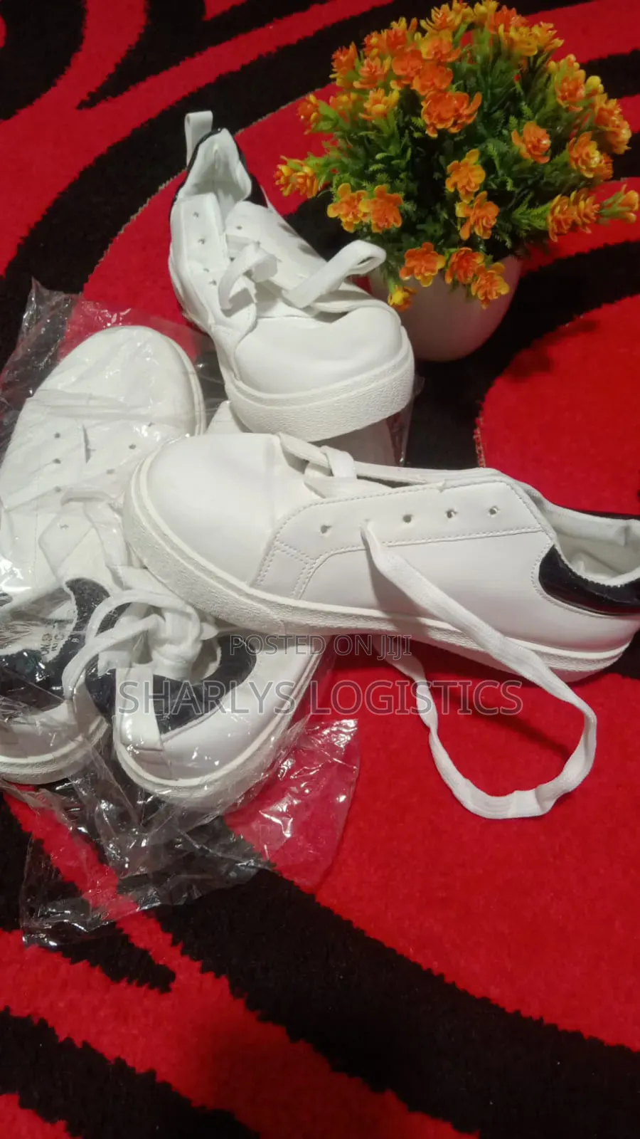 Unisex Sneakers