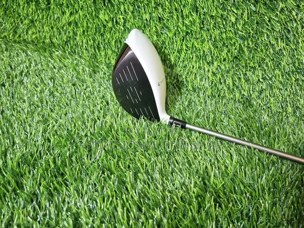Taylormade R15 Driver - thumbnail 4