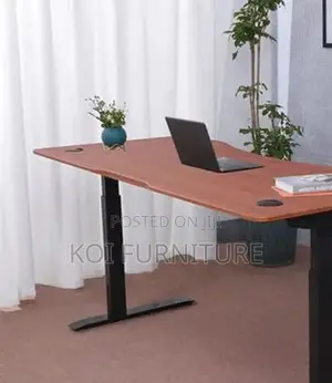 Office Desk; Etr5 1.4 Meters Electric Adjustable Office Desk
