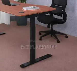 Office Desk; Etr5 1.4 Meters Electric Adjustable Office Desk