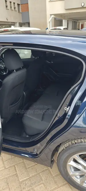 Mazda Axela 2017 Blue
