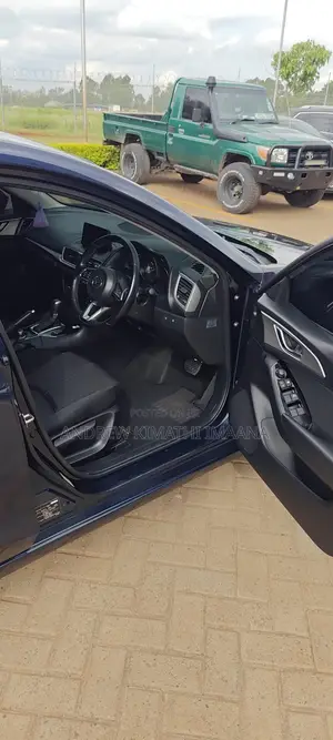 Mazda Axela 2017 Blue