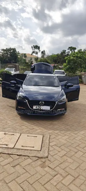 Mazda Axela 2017 Blue