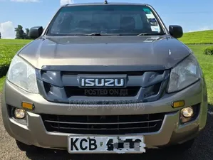 Isuzu D-MAX 2015 Gray
